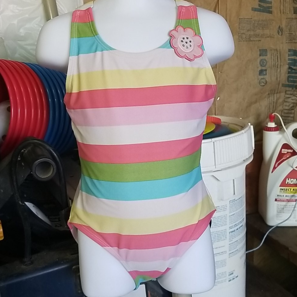 Girls gymboree one piece swimsuit size 4